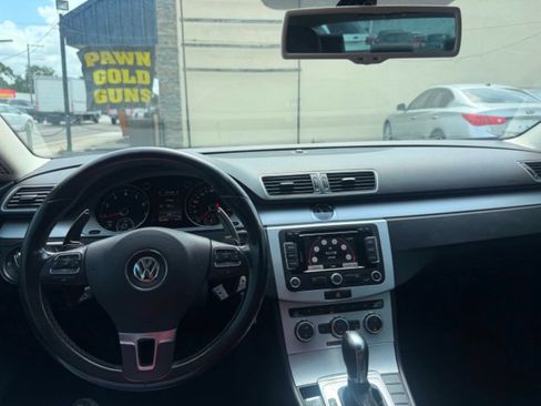 Used 2013 Volkswagen CC R-Line FWD image 33