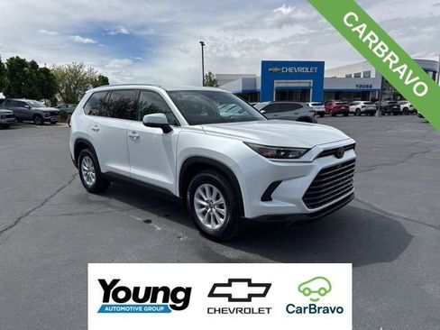 Used 2024 Toyota Grand Highlander AWD image 1