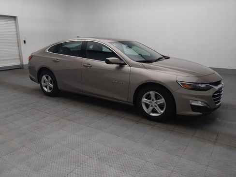 Used 2025 Chevrolet Malibu LT FWD image 11