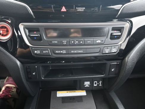 Used 2023 Honda Ridgeline Black Edition image 25