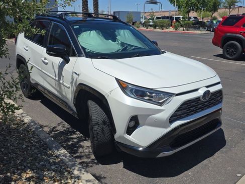 Used 2020 Toyota RAV4 XSE AWD/4WD image 14