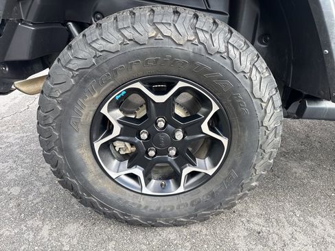 Used 2021 Jeep Wrangler Unlimited Rubicon 4xe w/ Steel Bumper Group image 11