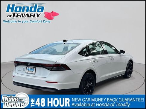 New 2025 Honda Accord SE image 5