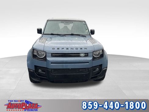 Used 2023 Land Rover Defender 110 X-Dynamic SE image 9