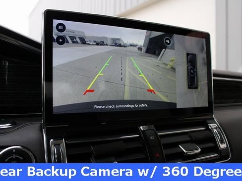 Certified 2022 Lincoln Navigator Black Label image 3