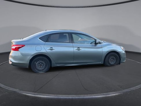 Used 2017 Nissan Sentra SV FWD image 9
