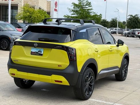 Used 2026 Nissan Kicks SR FWD image 4