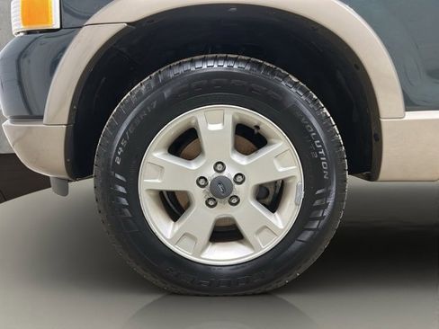 Used 2003 Ford Explorer Eddie Bauer image 25