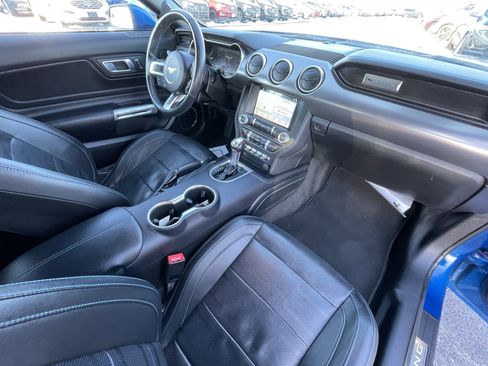 Used 2018 Ford Mustang Premium w/ Equipment Group 201A image 38
