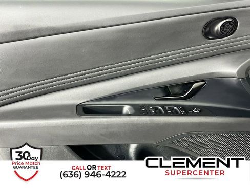 Used 2025 Hyundai Elantra Sport image 20