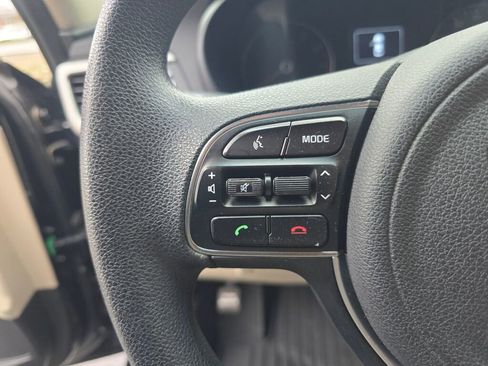 Used 2018 Kia Optima LX w/ 17" Alloy Wheels Package image 23