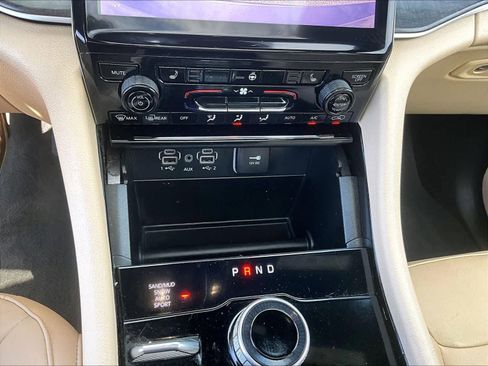 Used 2023 Jeep Grand Cherokee L Limited w/ Trailer Tow Group (B) image 27