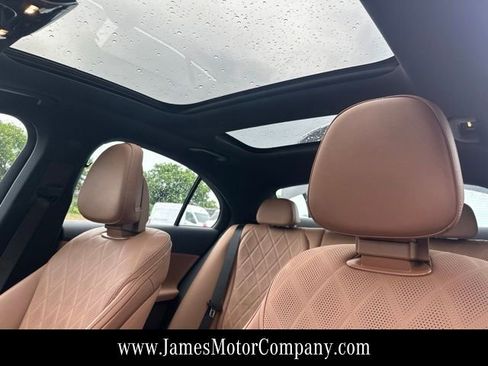 Certified 2025 Mercedes-Benz E 350 4MATIC Sedan image 12