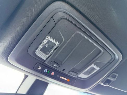 Used 2021 GMC Sierra 1500 AT4 image 30