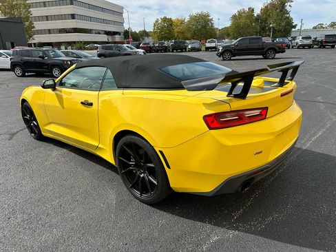 Used 2017 Chevrolet Camaro SS image 21