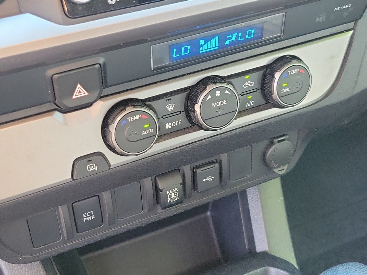 Used 2021 Toyota Tacoma SR5 RWD image 26