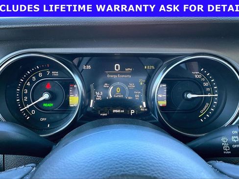 Used 2023 Jeep Wrangler Unlimited w/ Cold Weather Group AWD/4WD image 17