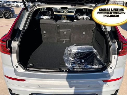 New 2026 Volvo XC60 B5 Plus w/ Climate Package image 41