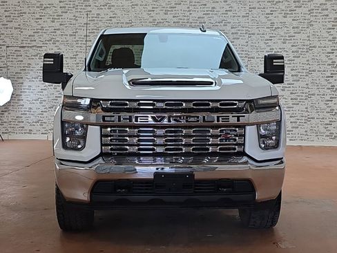 Used 2021 Chevrolet Silverado 2500 LT w/ Z71 Off-Road Package image 2