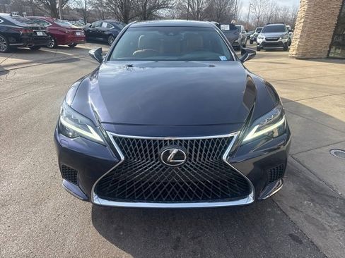 Used 2022 Lexus LS 500 AWD image 8