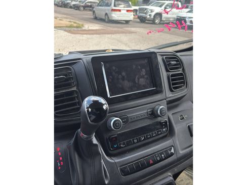 Used 2023 RAM ProMaster 2500 image 3