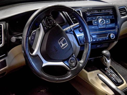 Used 2013 Honda Civic EX-L image 22