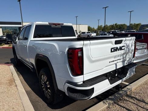 Used 2026 GMC Sierra 2500 Denali Ultimate w/ Max Trailering Package AWD/4WD image 4