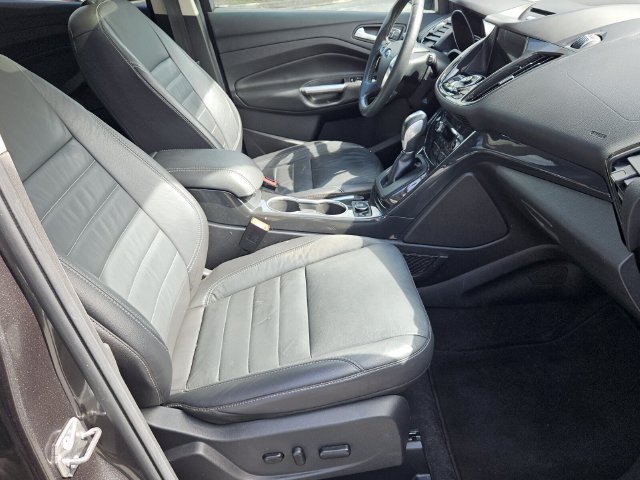 Used 2016 Ford Escape Titanium w/ Equipment Group 301A FWD image 15