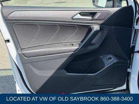 Used 2024 Volkswagen Tiguan SE R-Line image 37