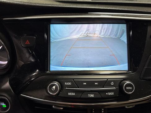 Used 2019 Buick Envision Essence w/ LPO, Road Trip Package FWD image 32
