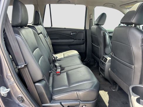 Used 2021 Honda Pilot EX-L image 27