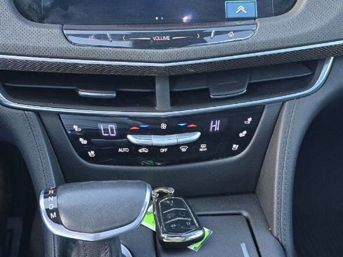 Used 2017 Cadillac CT6 Luxury image 24