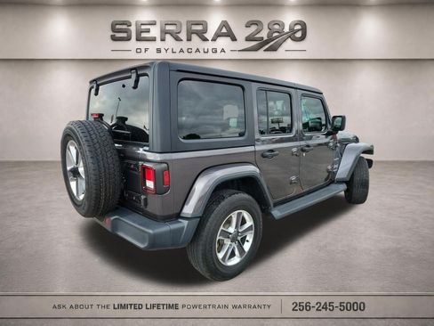 Used 2020 Jeep Wrangler Unlimited Sahara AWD/4WD image 5