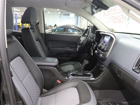 Used 2019 Chevrolet Colorado Z71 AWD/4WD image 26