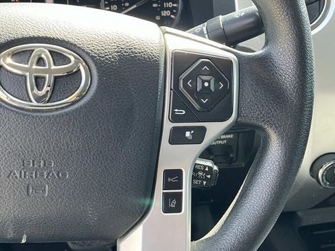 Used 2018 Toyota Tundra SR5 w/ SR5 Upgrade Package image 29