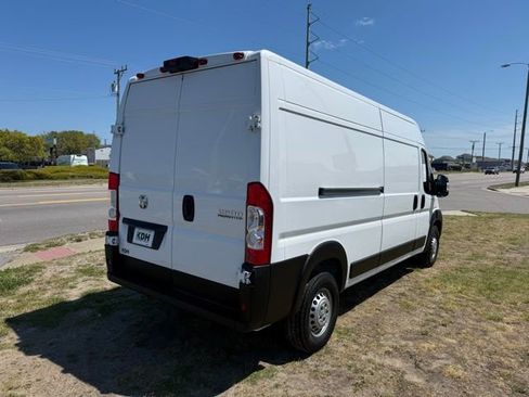 Used 2025 RAM ProMaster 2500 image 7