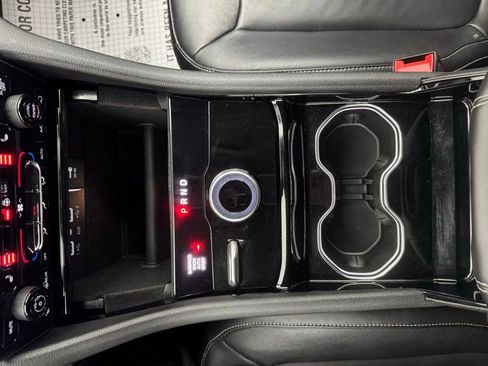 Used 2023 Jeep Grand Cherokee L Limited w/ Black Appearance Package image 30