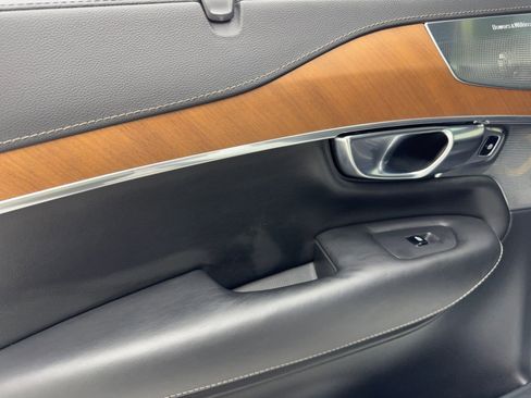 Used 2018 Volvo XC90 T6 Inscription w/ Luxury Package image 40