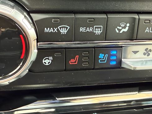 New 2026 Ford F350 Lariat w/ Lariat Ultimate Package AWD/4WD image 15