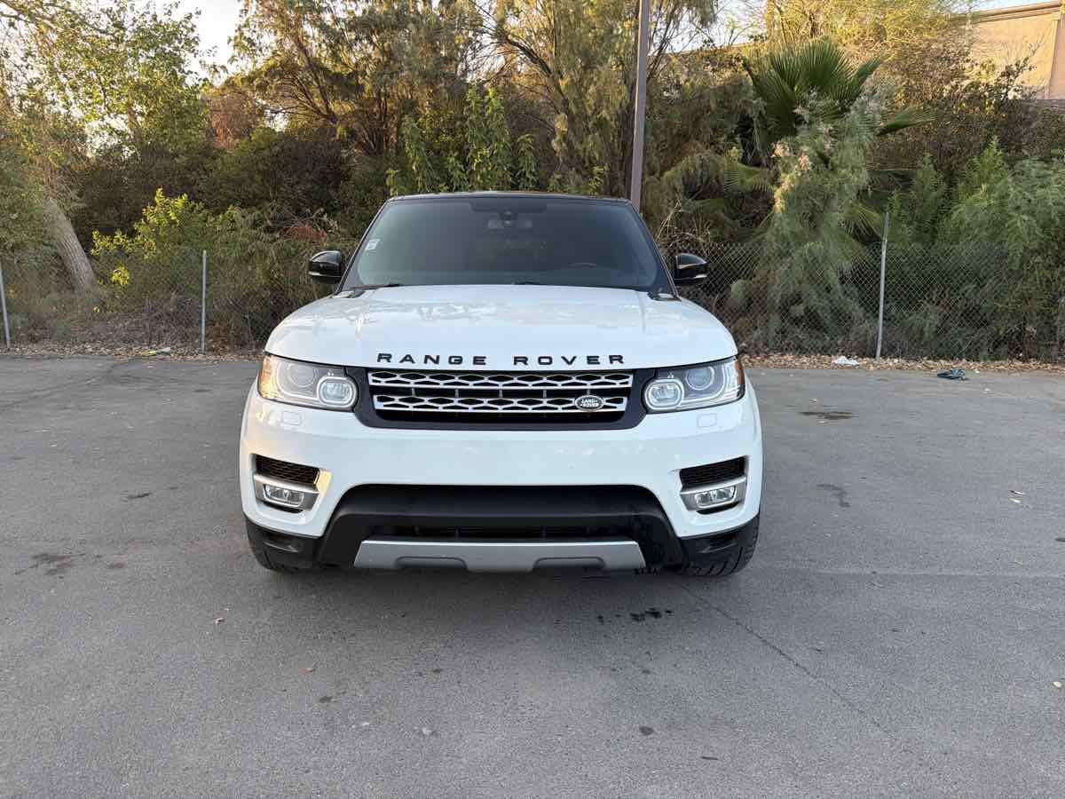 Used 2014 Land Rover Range Rover Sport Supercharged AWD/4WD image 2