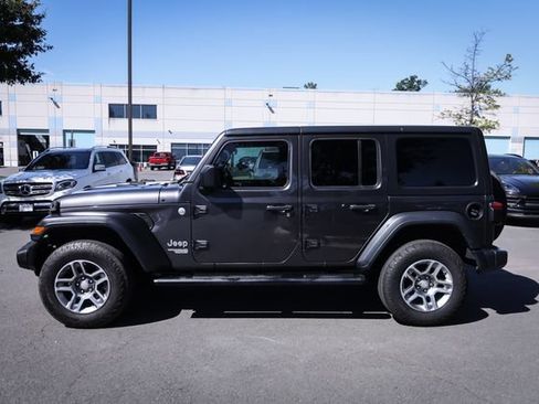 Used 2019 Jeep Wrangler Unlimited Sport S AWD/4WD image 11
