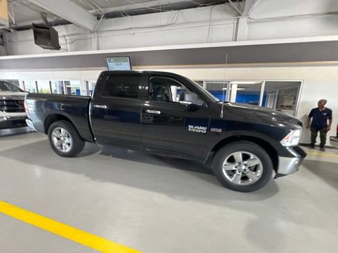 Used 2018 RAM 1500 Lone Star RWD image 4