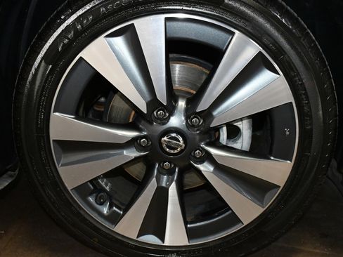 Used 2019 Nissan Sentra SL image 66