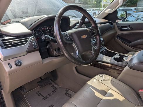 Used 2020 Chevrolet Tahoe LT RWD image 12