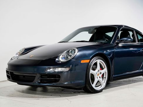 Used 2006 Porsche 911 Carrera 4 image 28
