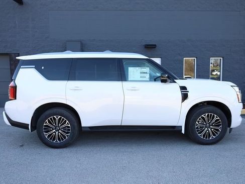 New 2026 Nissan Armada Platinum image 3