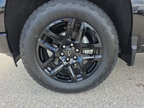 Used 2024 Chevrolet Silverado 1500 RST AWD/4WD image 10