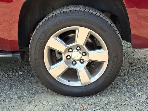 Used 2019 Chevrolet Tahoe Premier AWD/4WD image 34