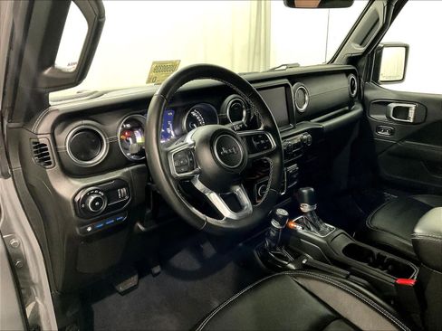 Used 2023 Jeep Wrangler Sahara w/ Cold Weather Group image 8