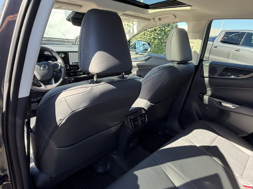 Used 2024 Lexus NX 350 AWD w/ Cold Area Package image 32